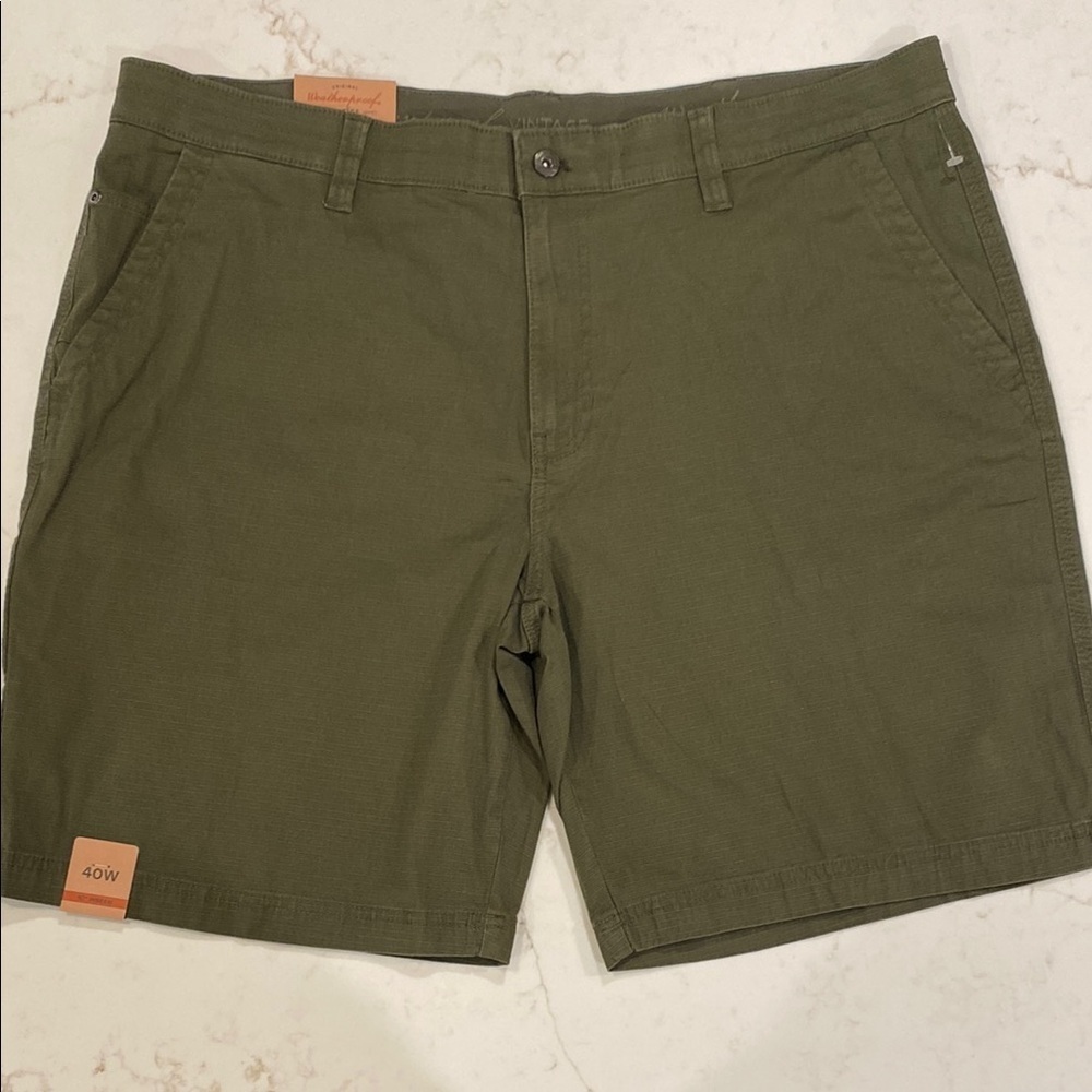 NWT Weatherproof Vintage Alpine Green Flat Front Men’s Shorts
